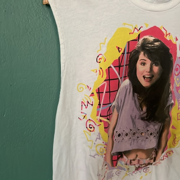 Saved by the Bell, Kelly Kapowski sleeveless T-shirt Size  medium - Picture 3 of 6